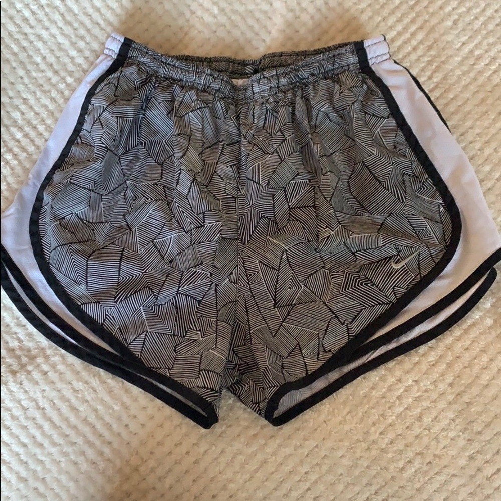 Black & White Patterned Nike Tempo Shorts🤍